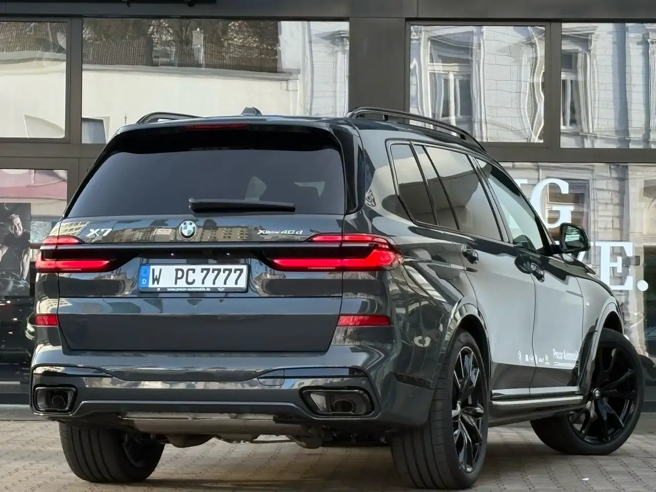 BMW X7 2