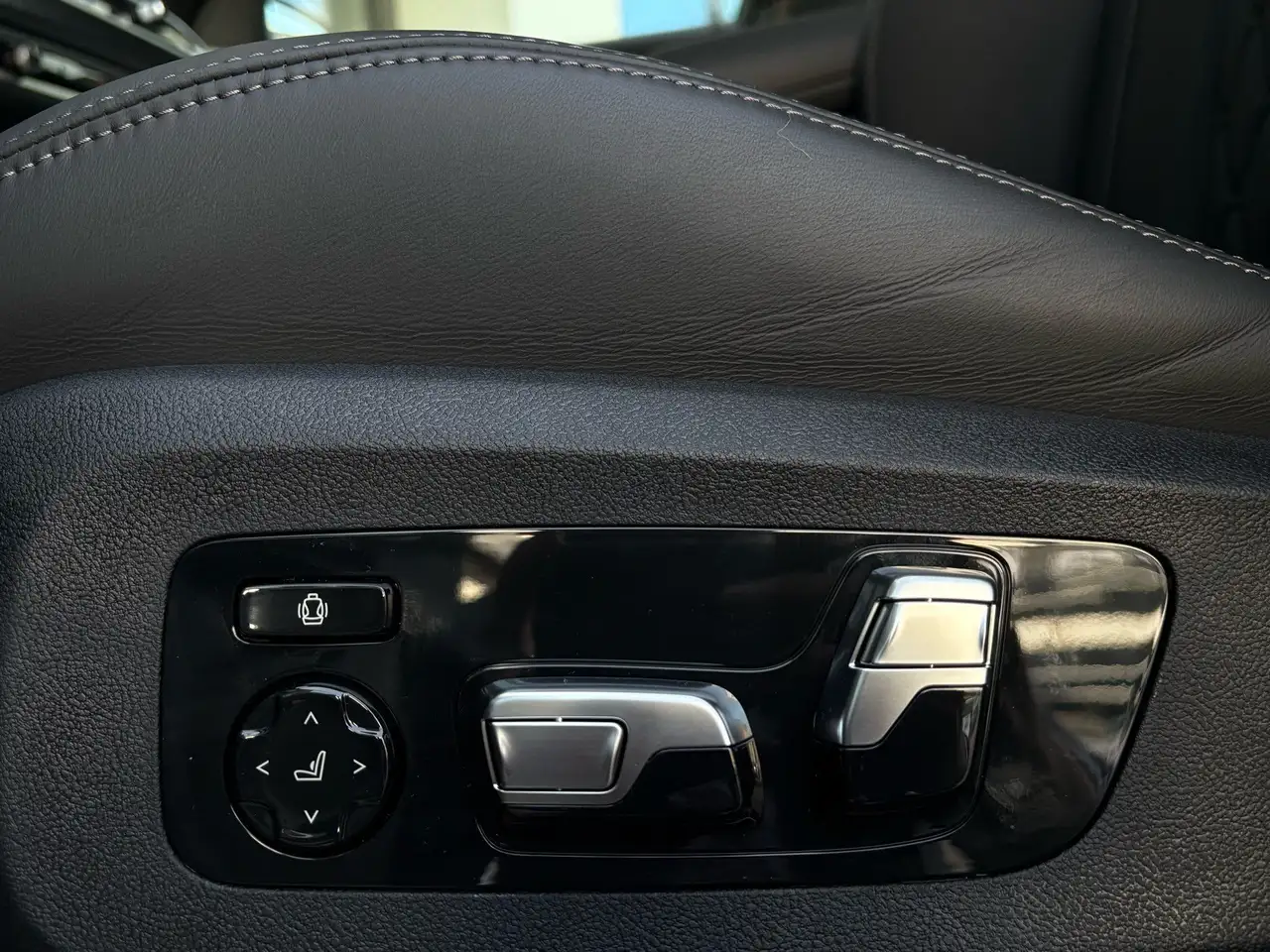 BMW X7 10