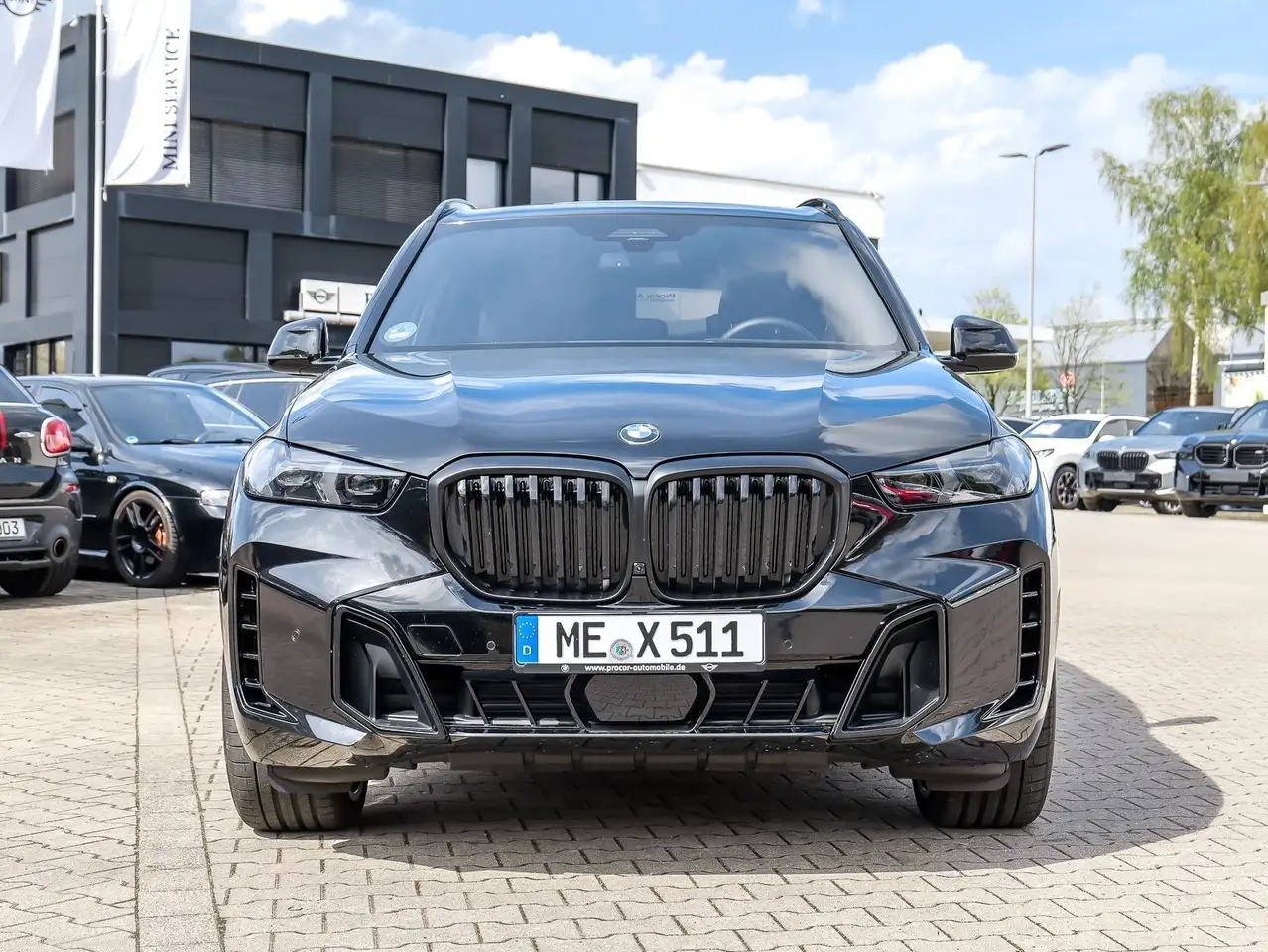 BMW X5 8