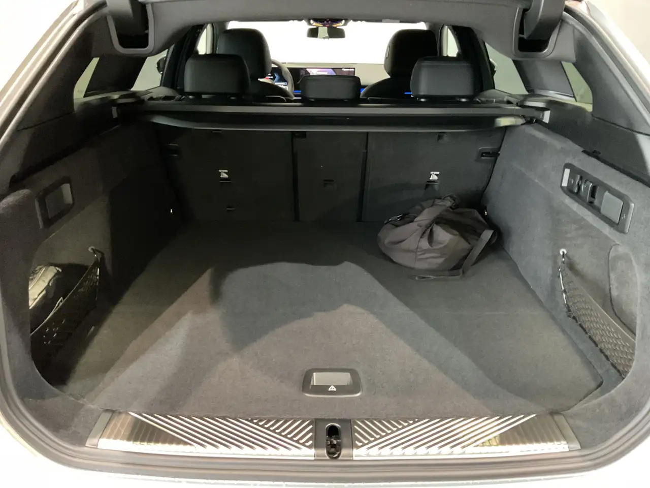 BMW i5 10