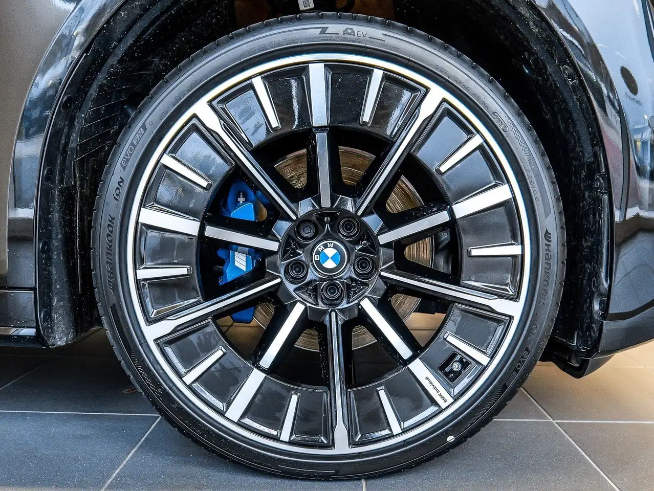 BMW iX3 50 4