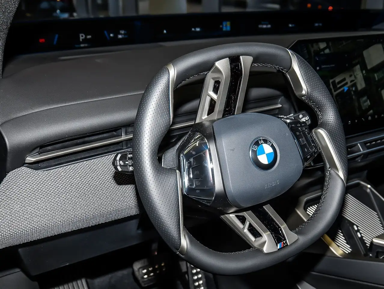 BMW iX3 50 16