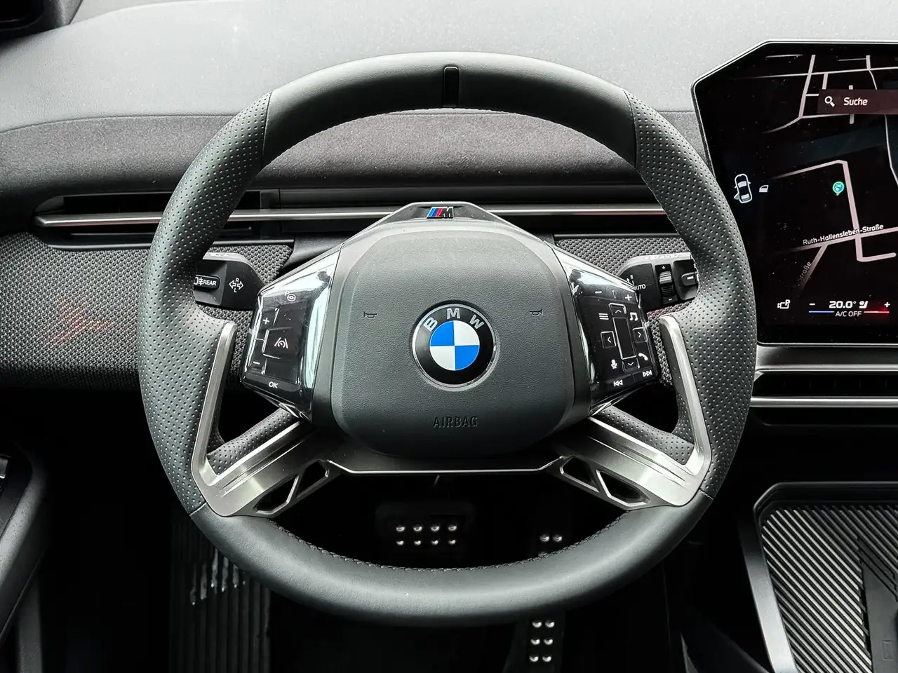 BMW iX3 50 12