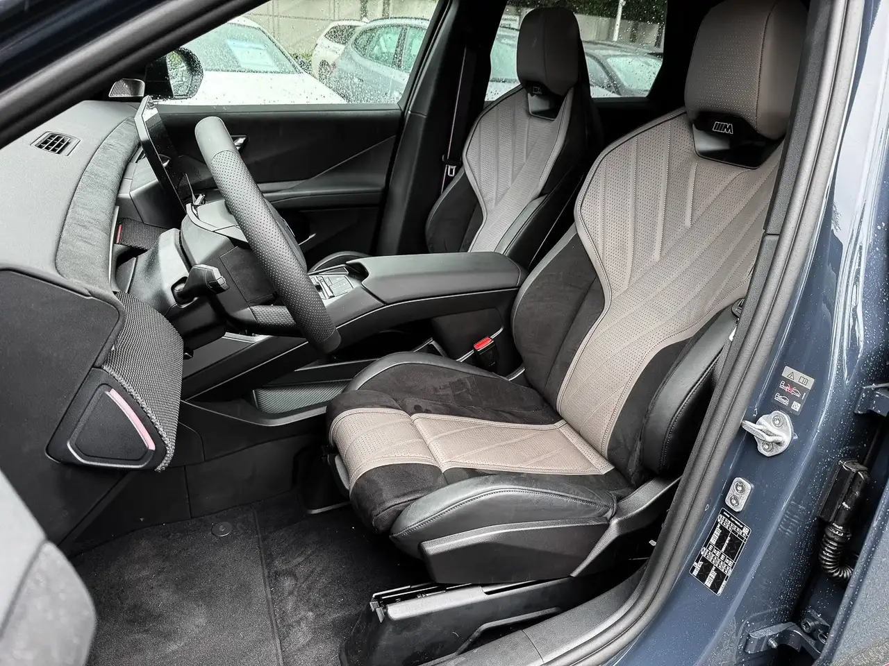 BMW iX3 50 14