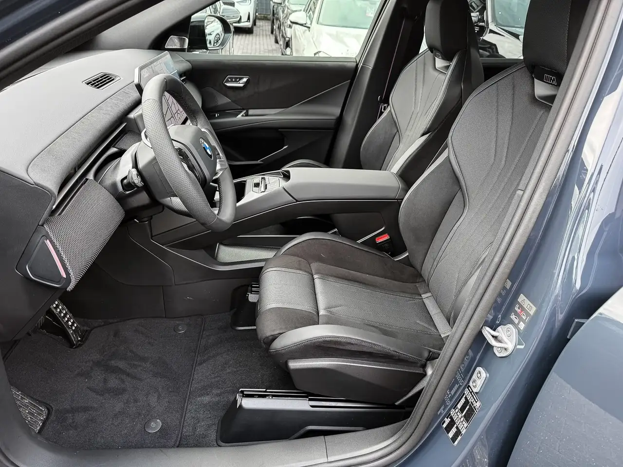 BMW iX3 50 14