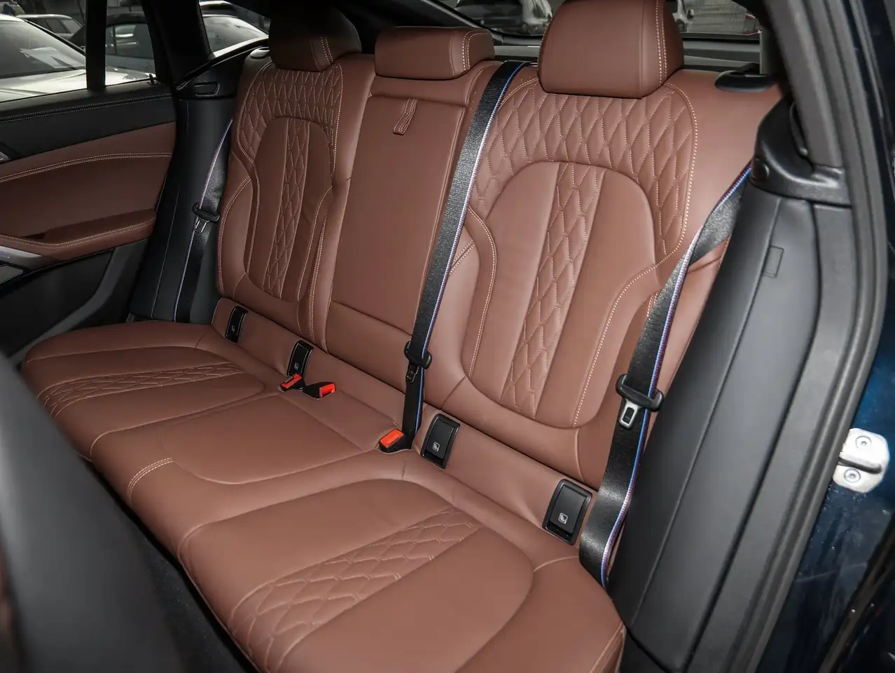 BMW X6 12