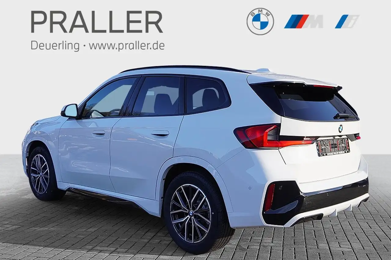 BMW X1 6