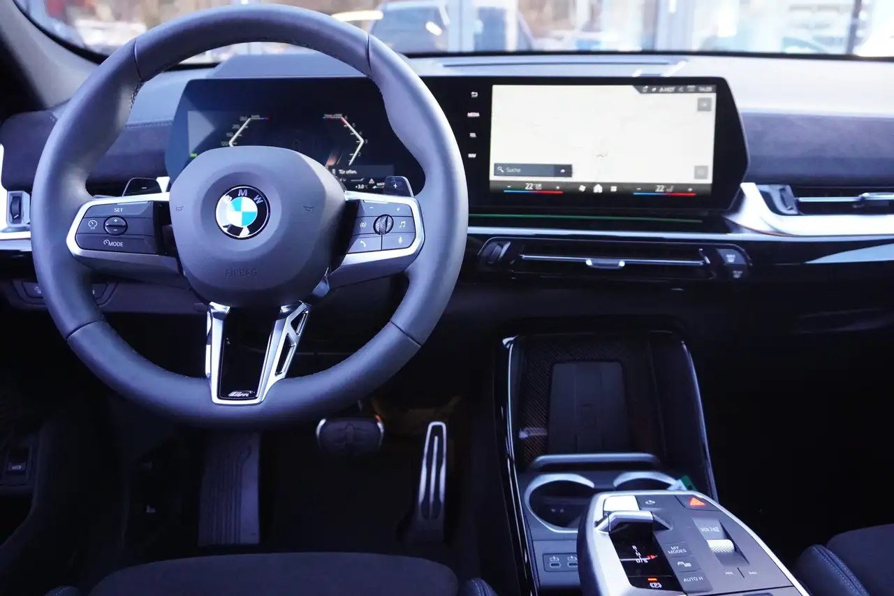 BMW X1 7