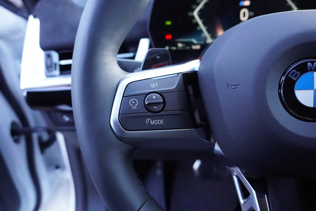 BMW X1 9