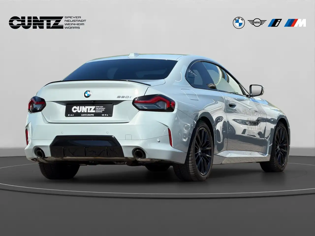 BMW 220 i 5