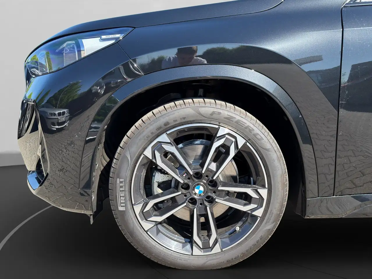 BMW X1 9