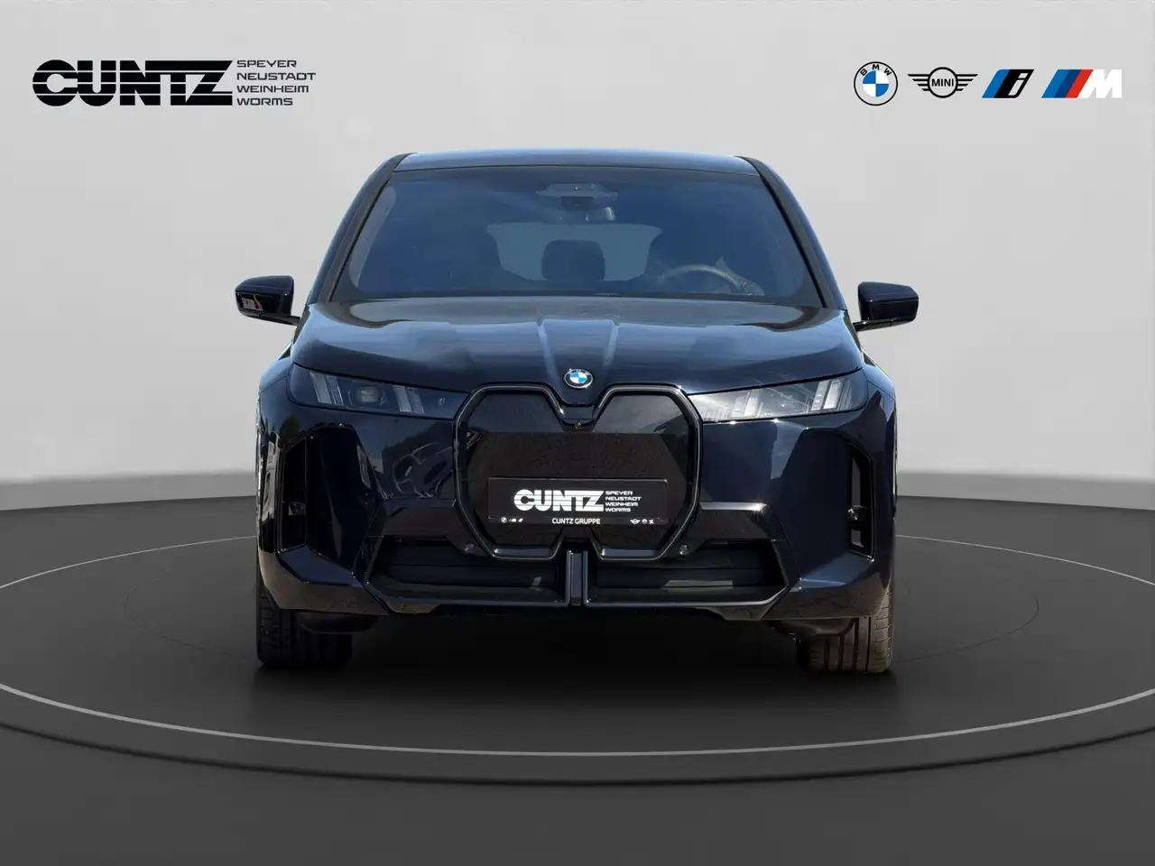 BMW iX 2