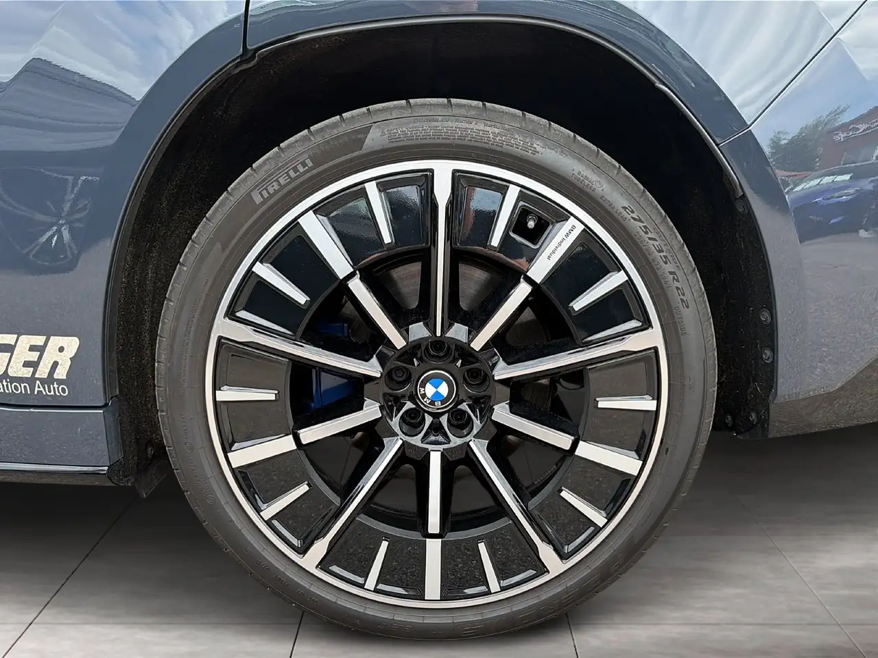 BMW iX3 50 6