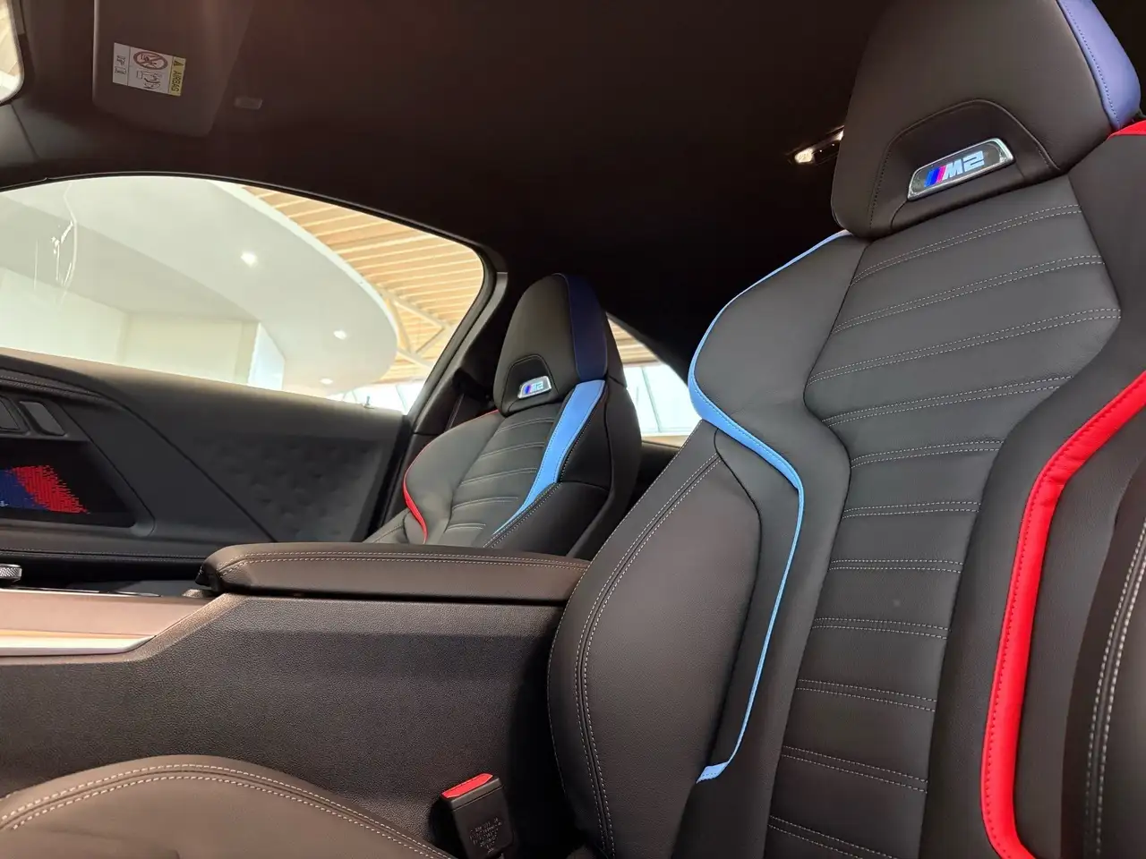 BMW M2 8