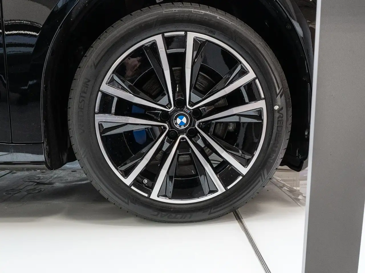 BMW iX3 50 3