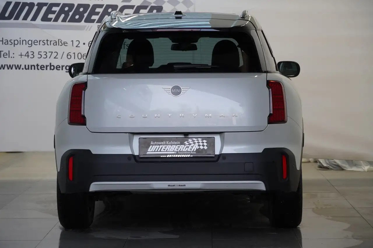 Mini One 11
