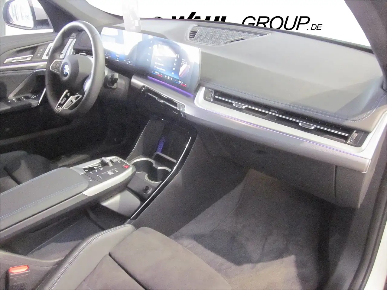 BMW X1 8
