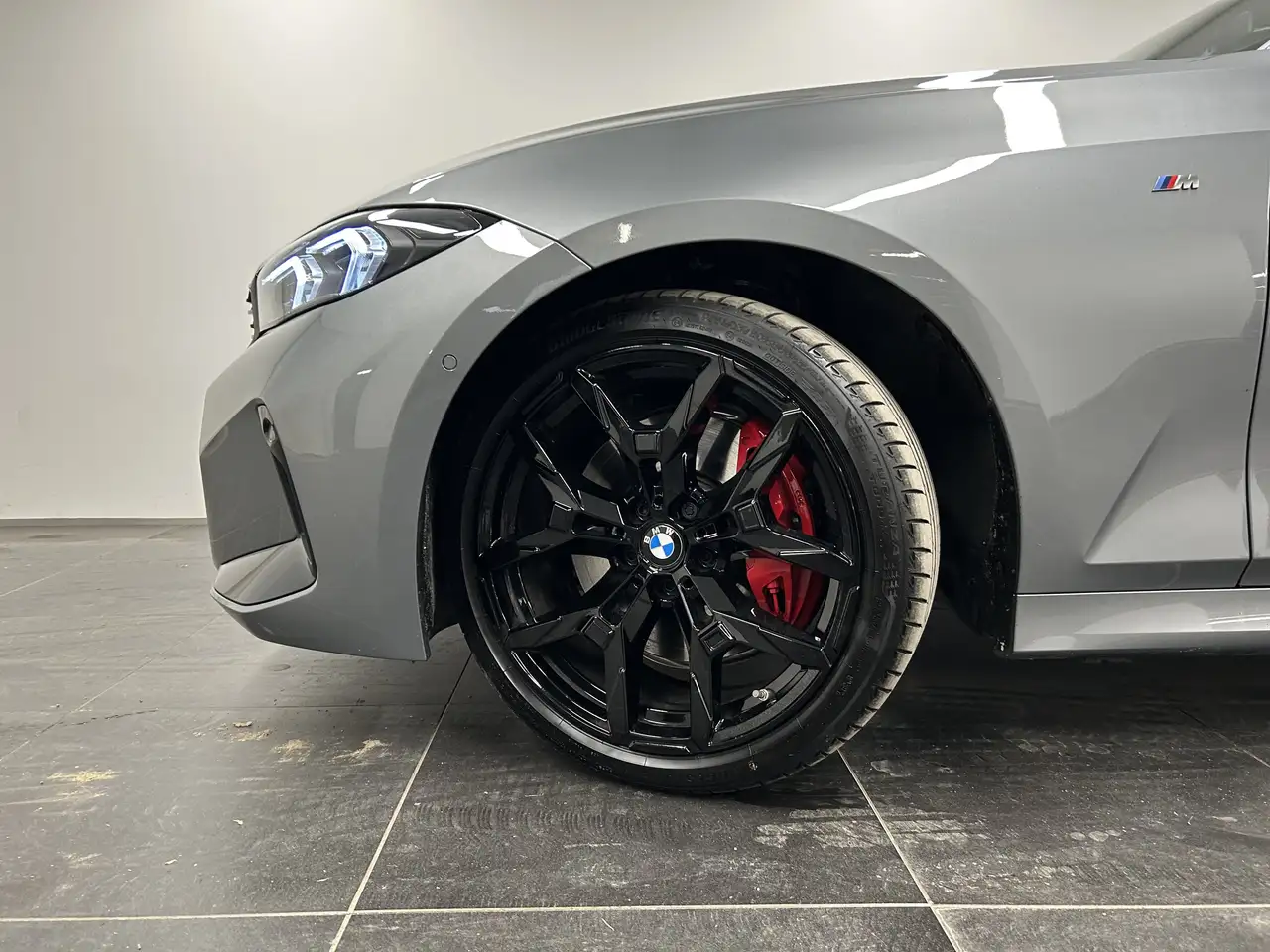 BMW 340 8