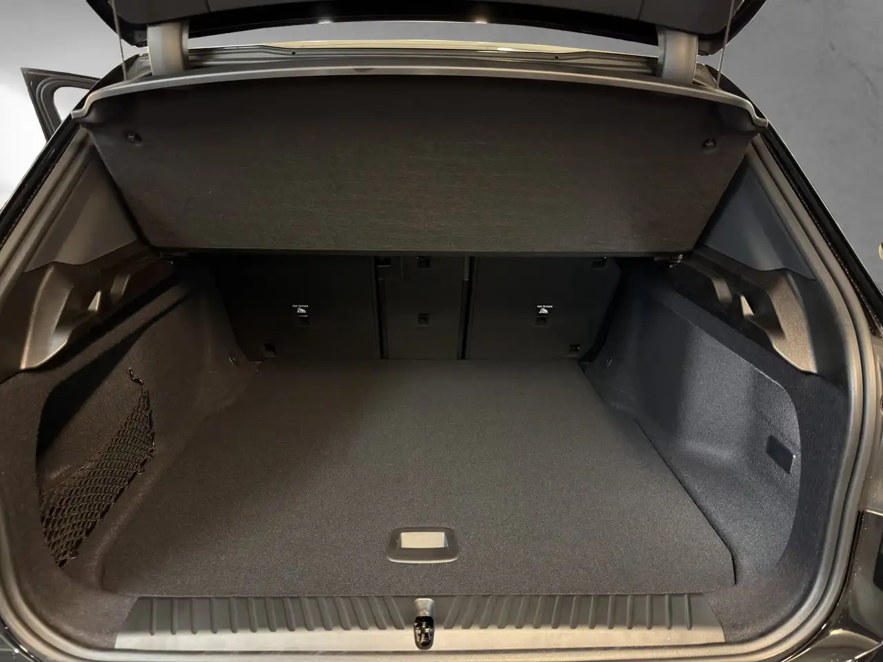 BMW iX3 50 12