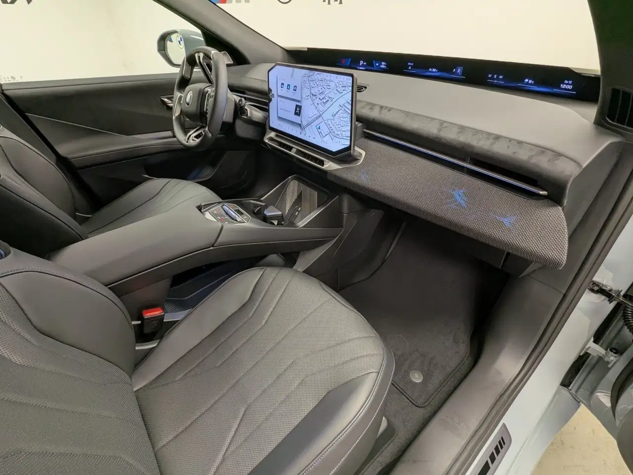 BMW iX3 50 6
