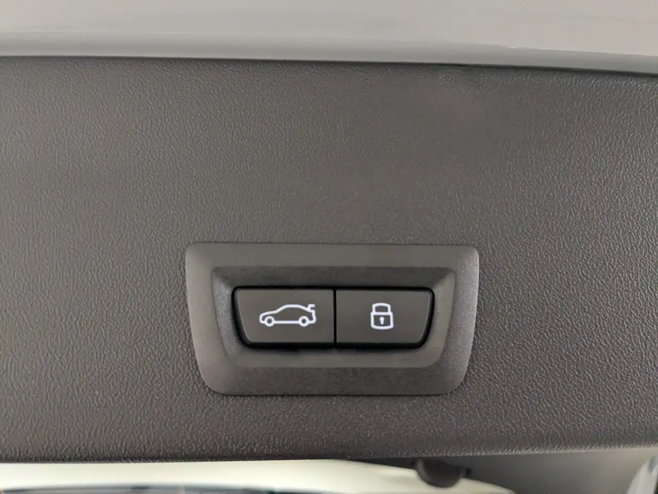 BMW iX3 50 20