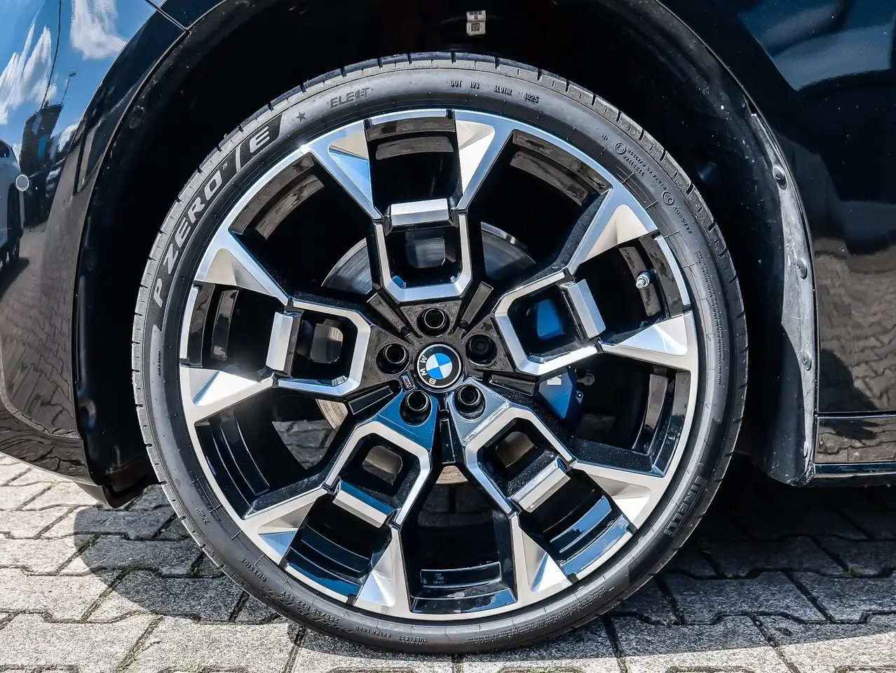 BMW iX3 50 4