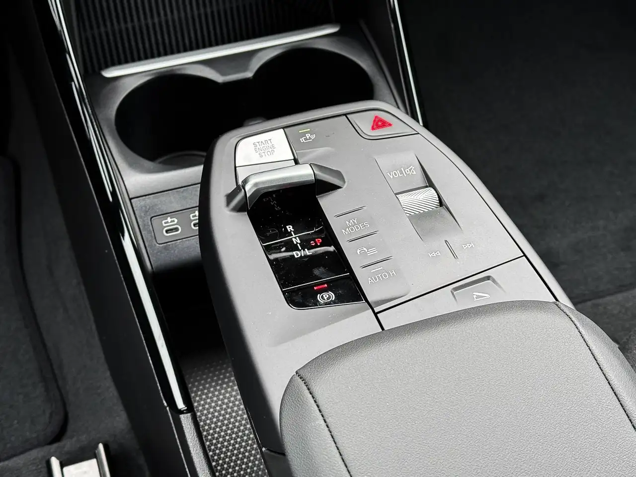 BMW 218 i 11