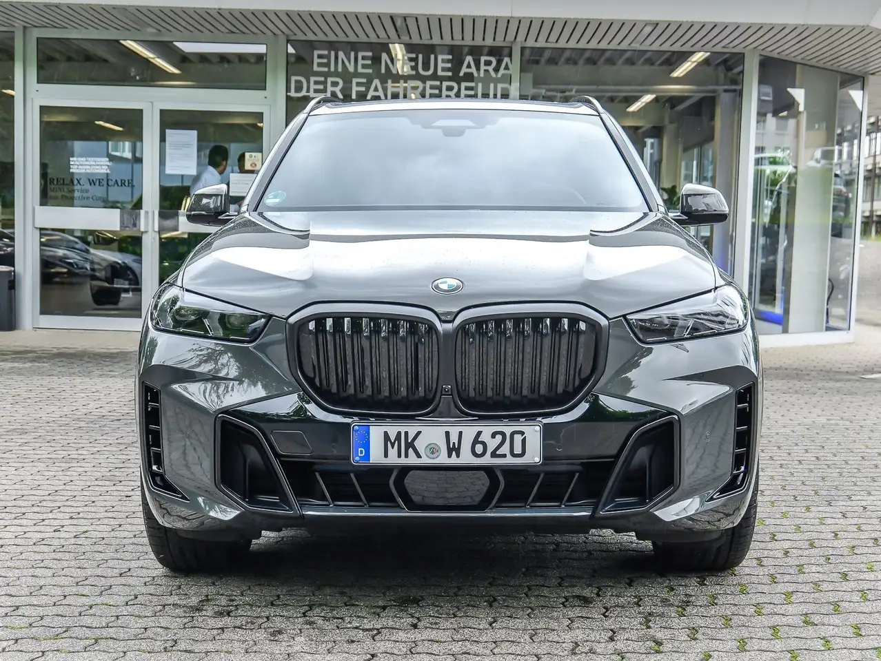 BMW X5 8