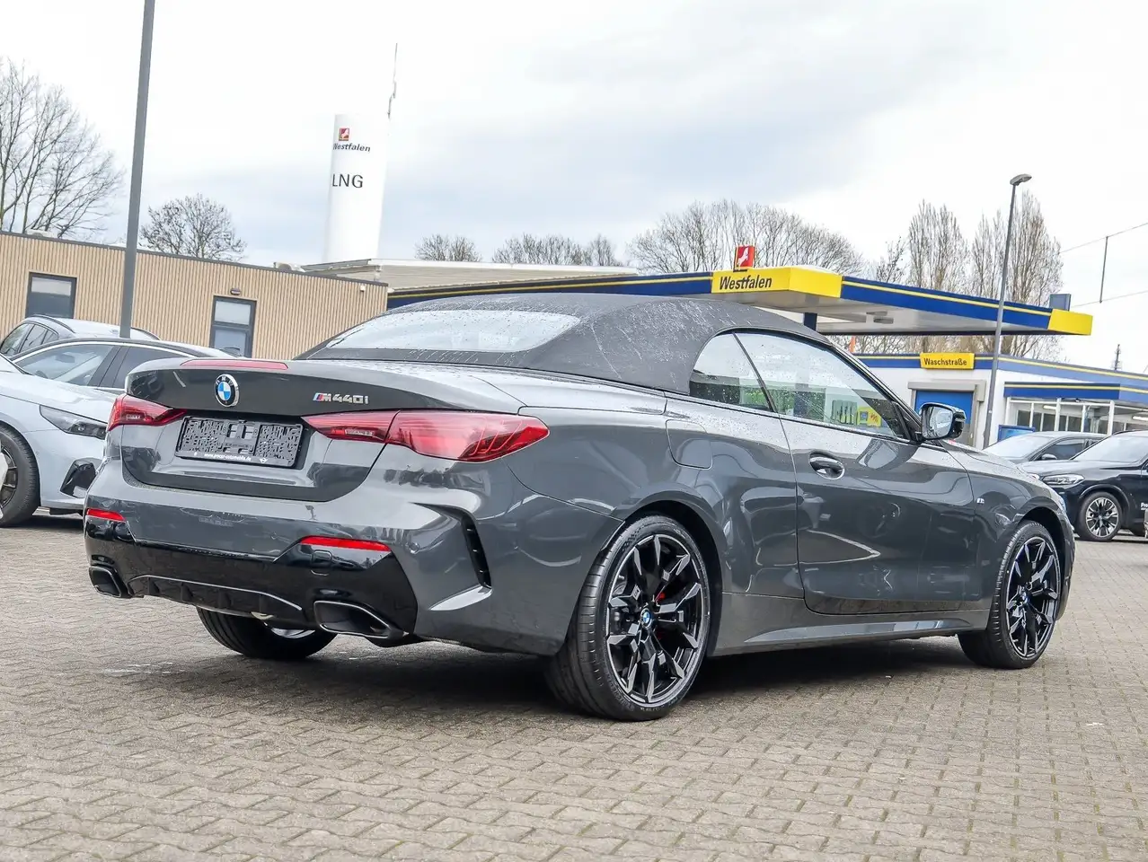 BMW 440 2