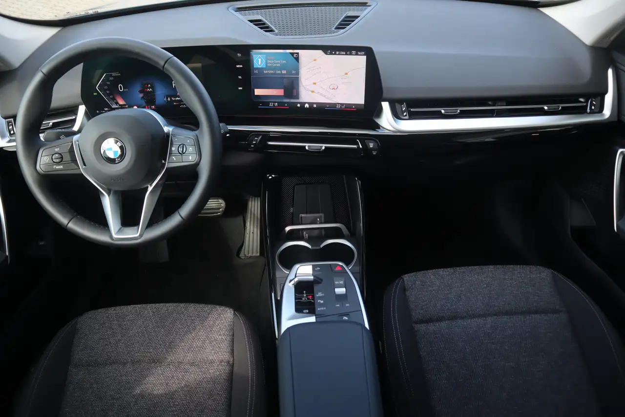 BMW X1 7