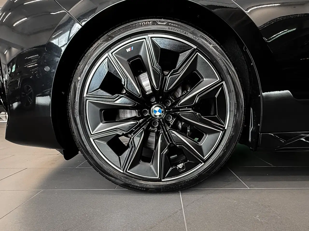 BMW 740 4