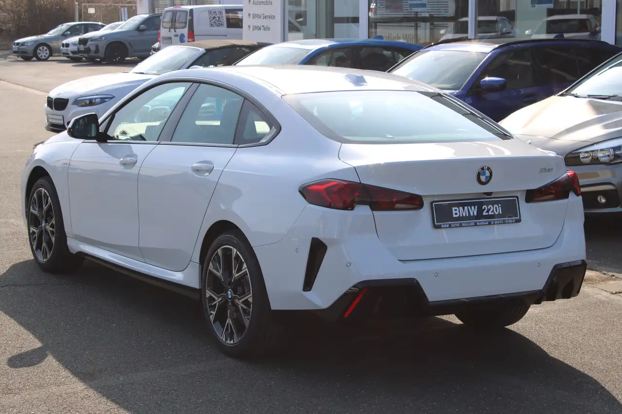 BMW 220 5