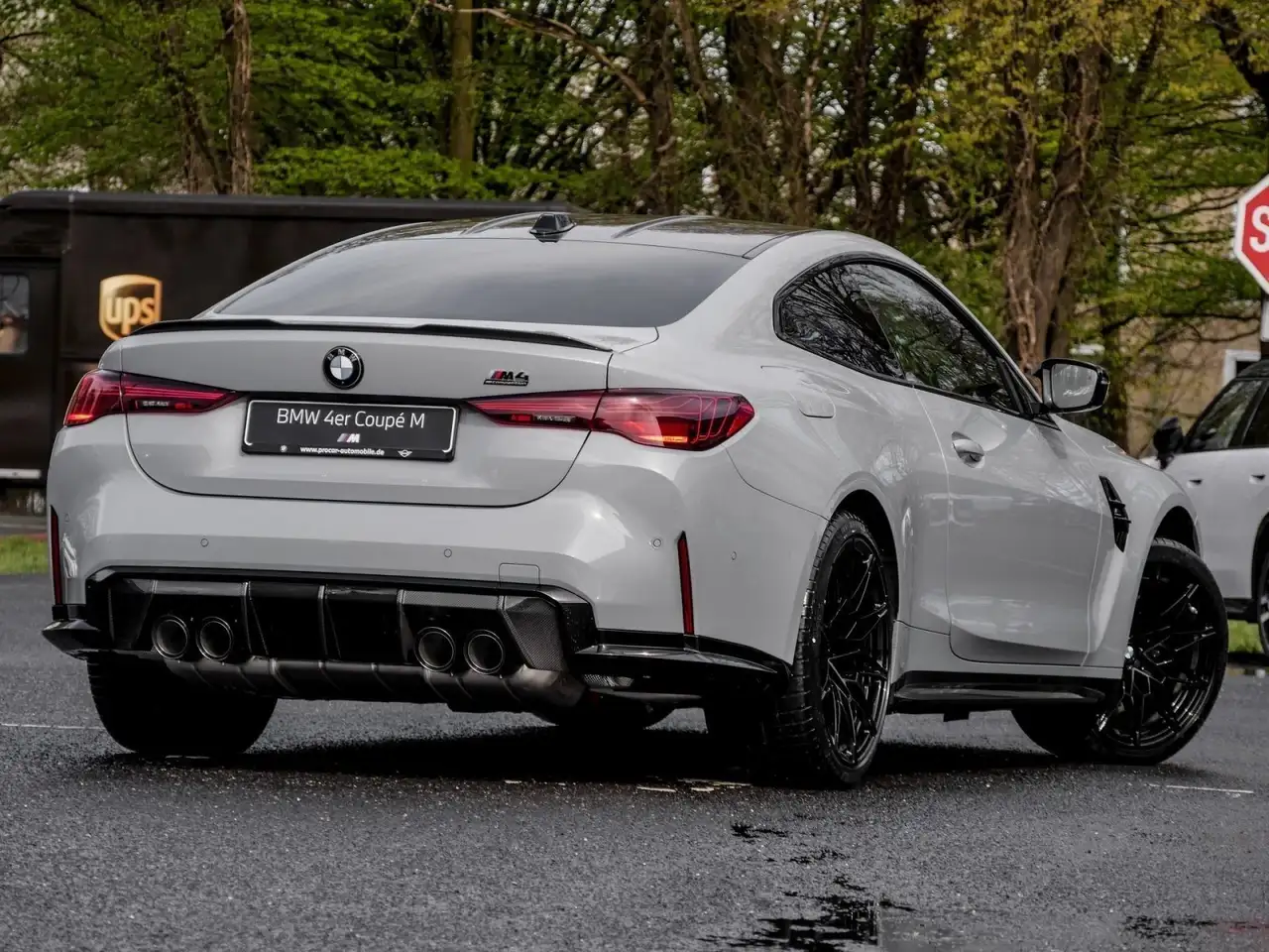 BMW M4 2