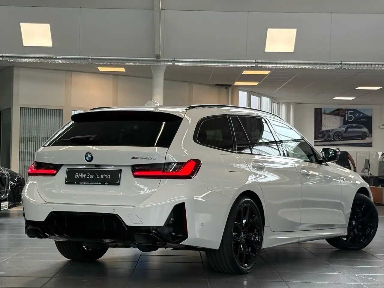 BMW 340 2