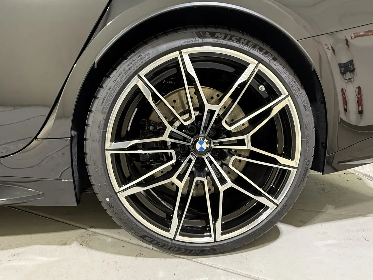 BMW M3 8