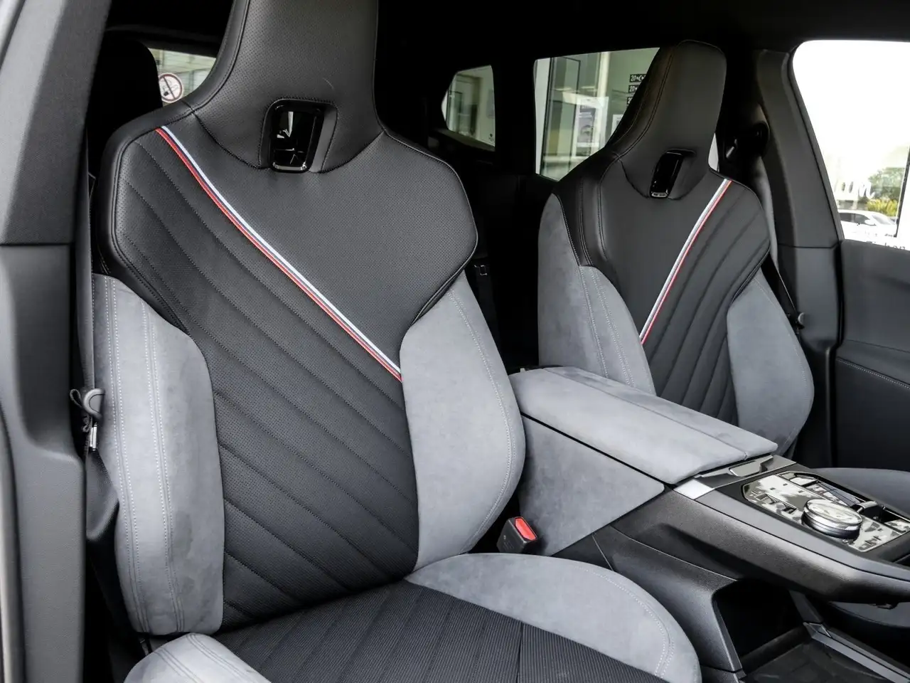 BMW iX 6