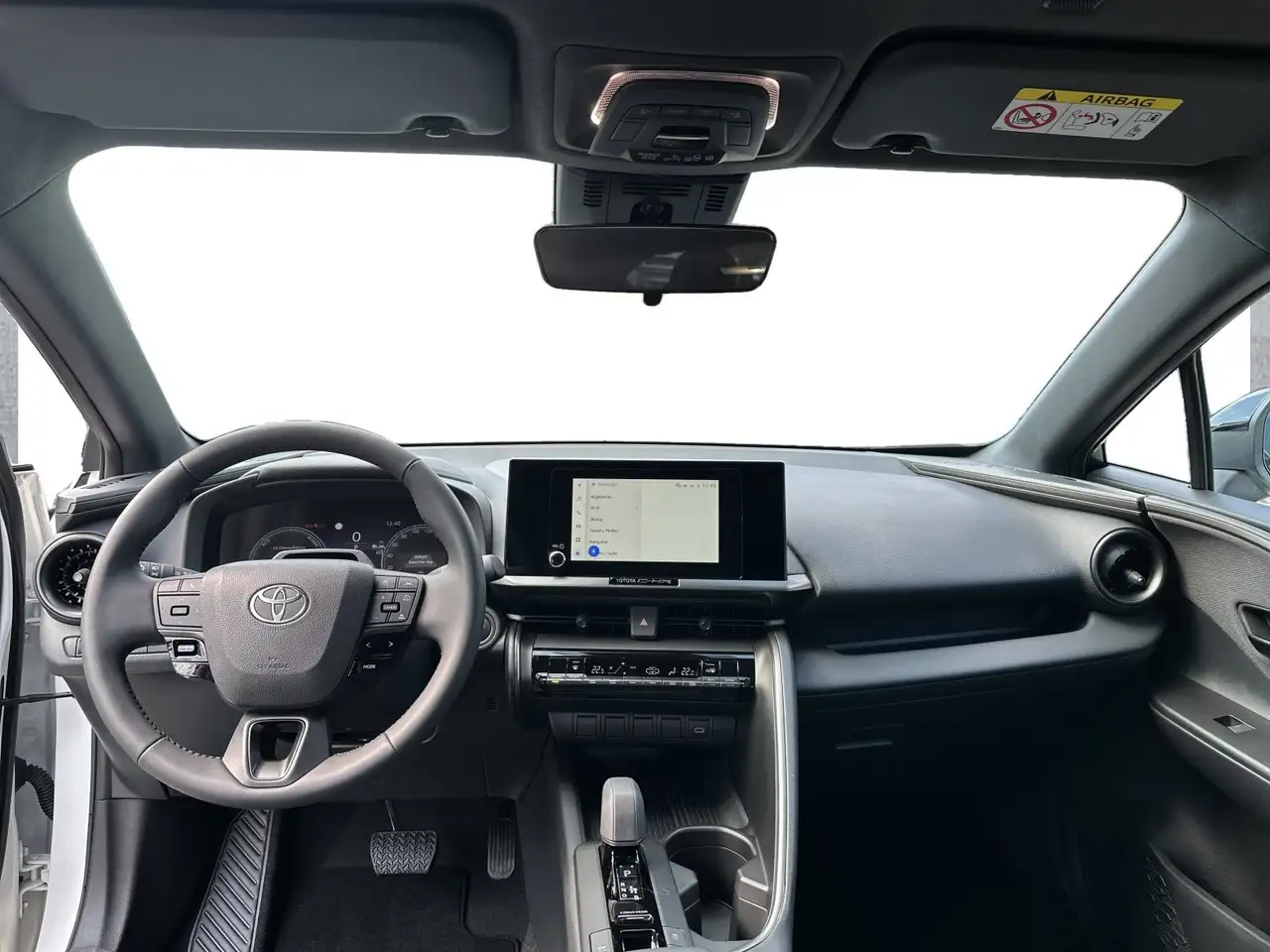 Toyota C-HR 10
