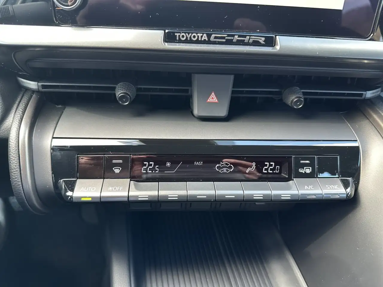 Toyota C-HR 14