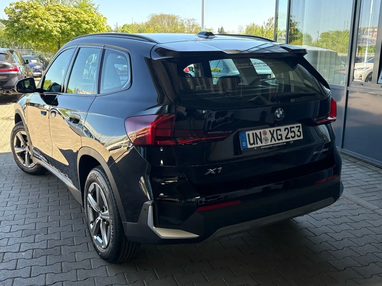 BMW X1 10
