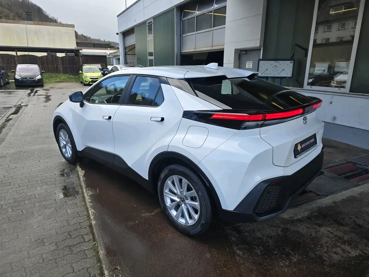 Toyota C-HR 14