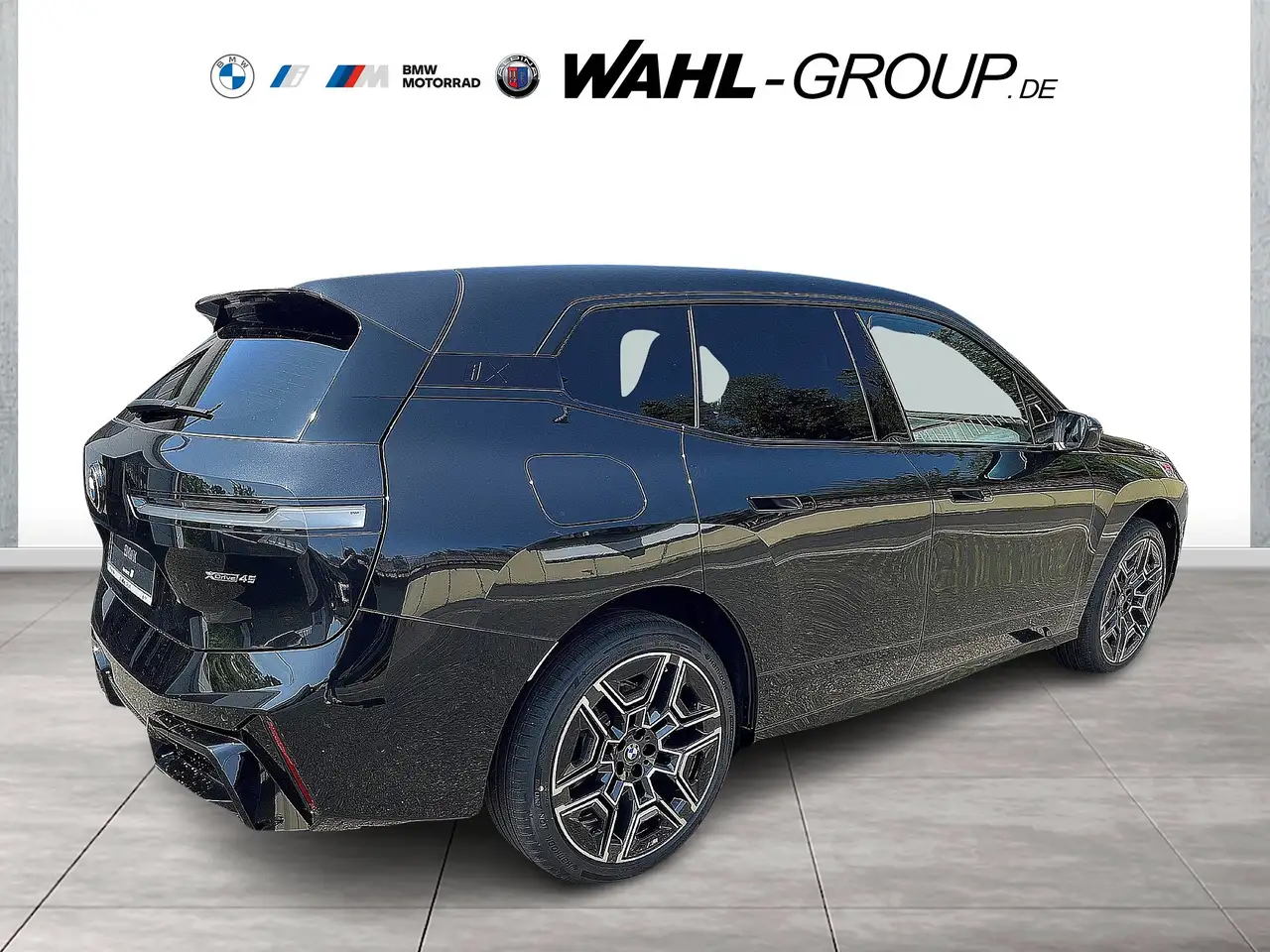 BMW iX 2