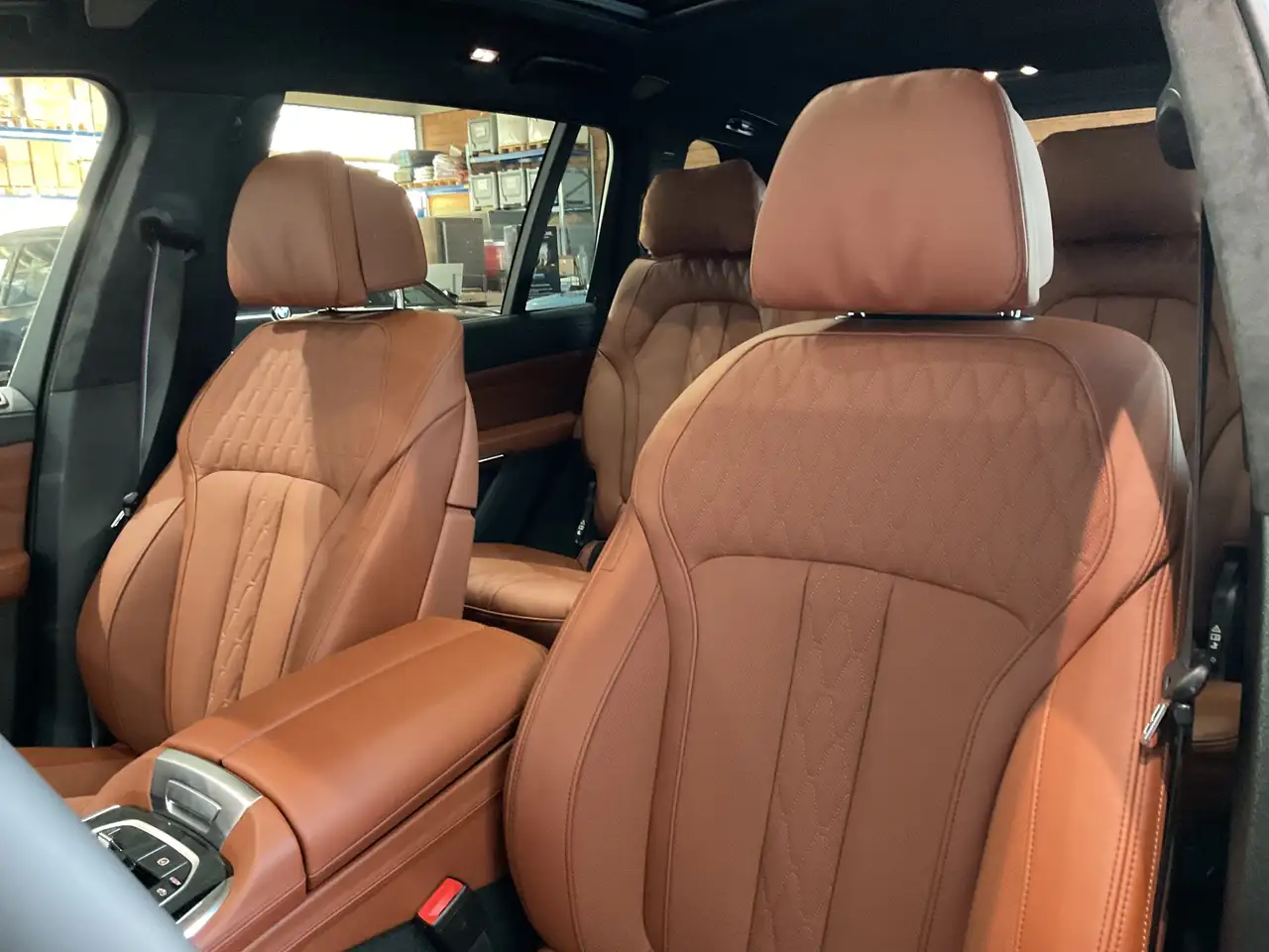 BMW X7 8
