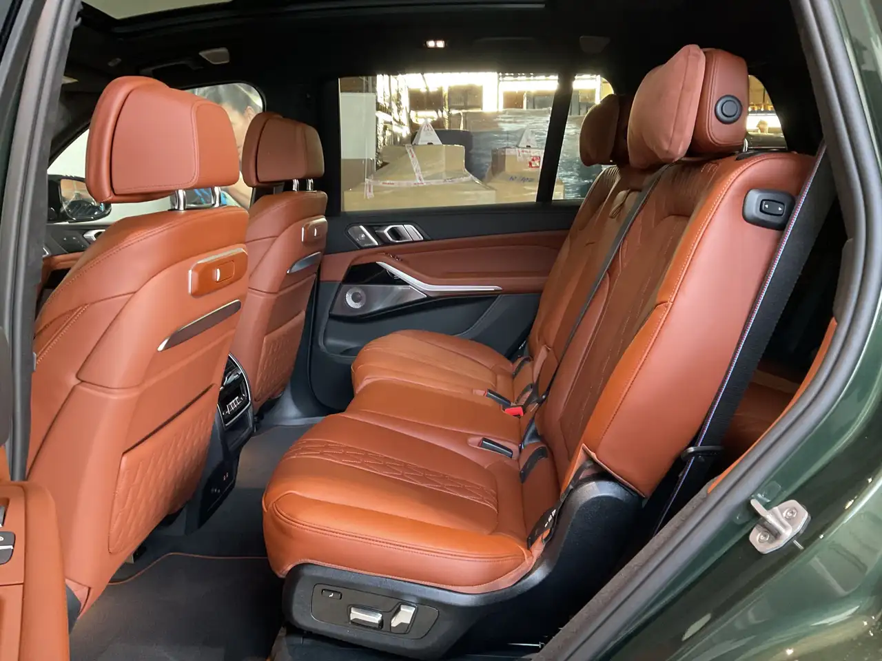 BMW X7 9