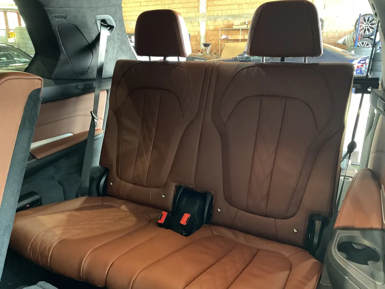 BMW X7 10