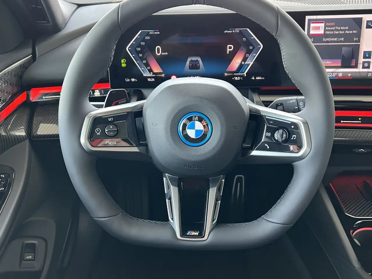 BMW i5 12