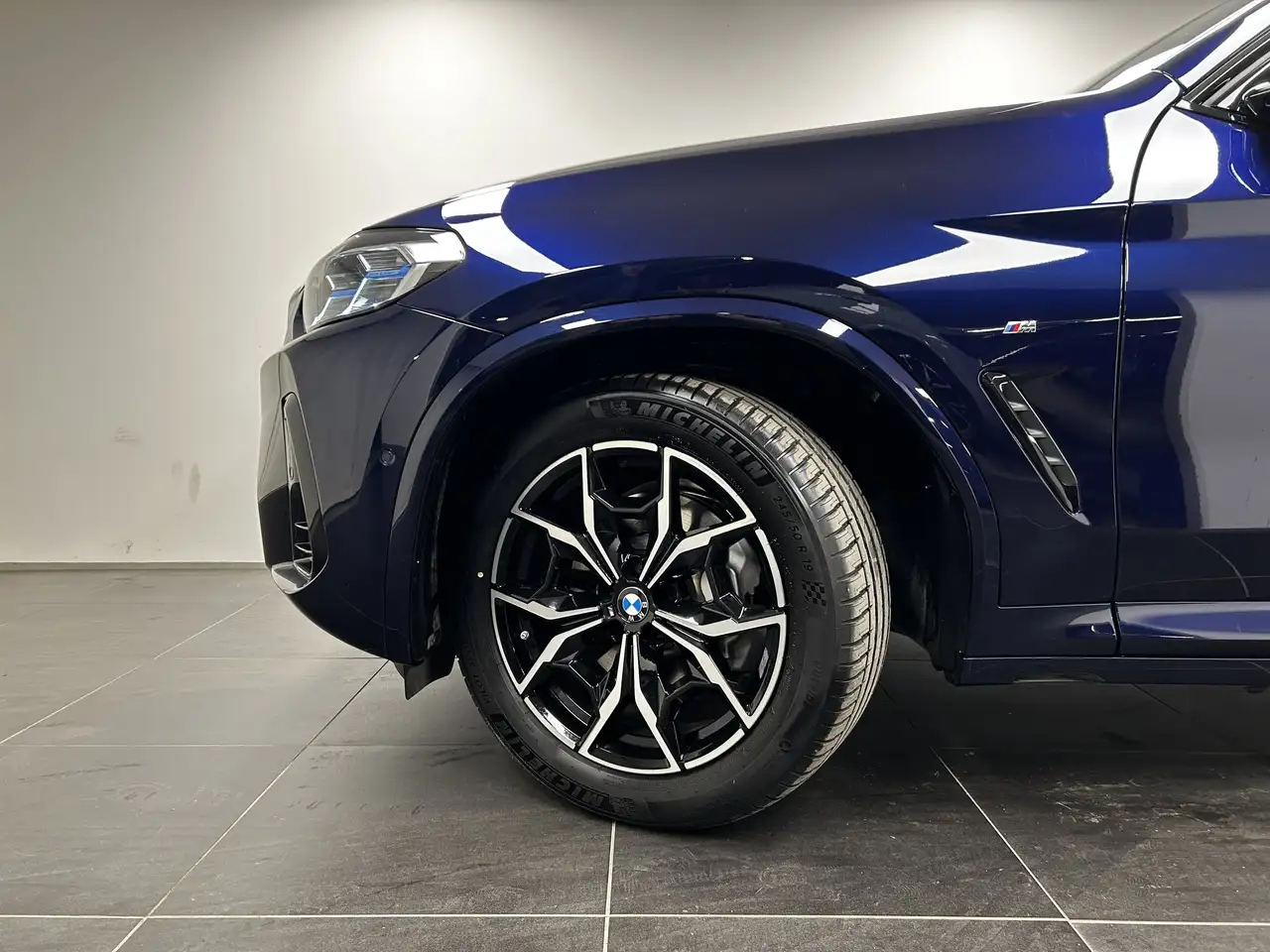 BMW X4 7