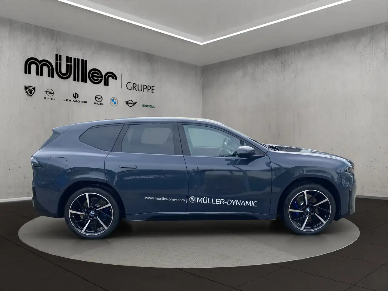 BMW iX3 50 8