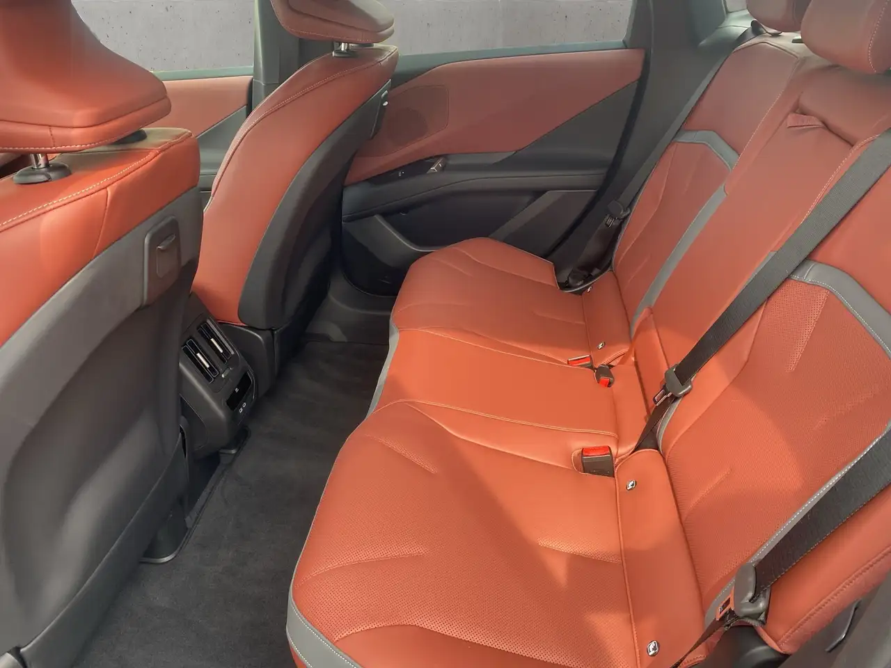 BMW iX3 50 11