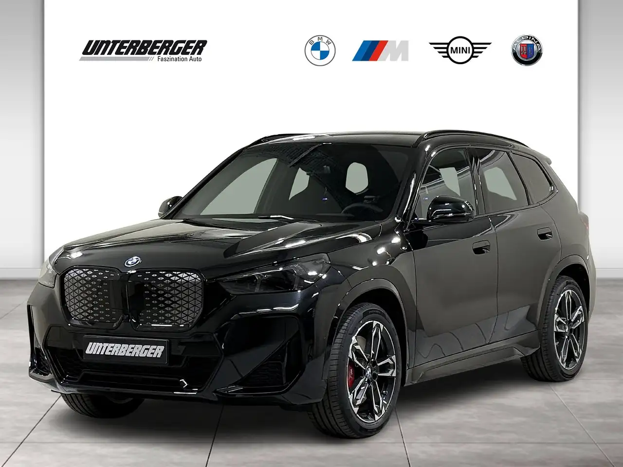 BMW iX1