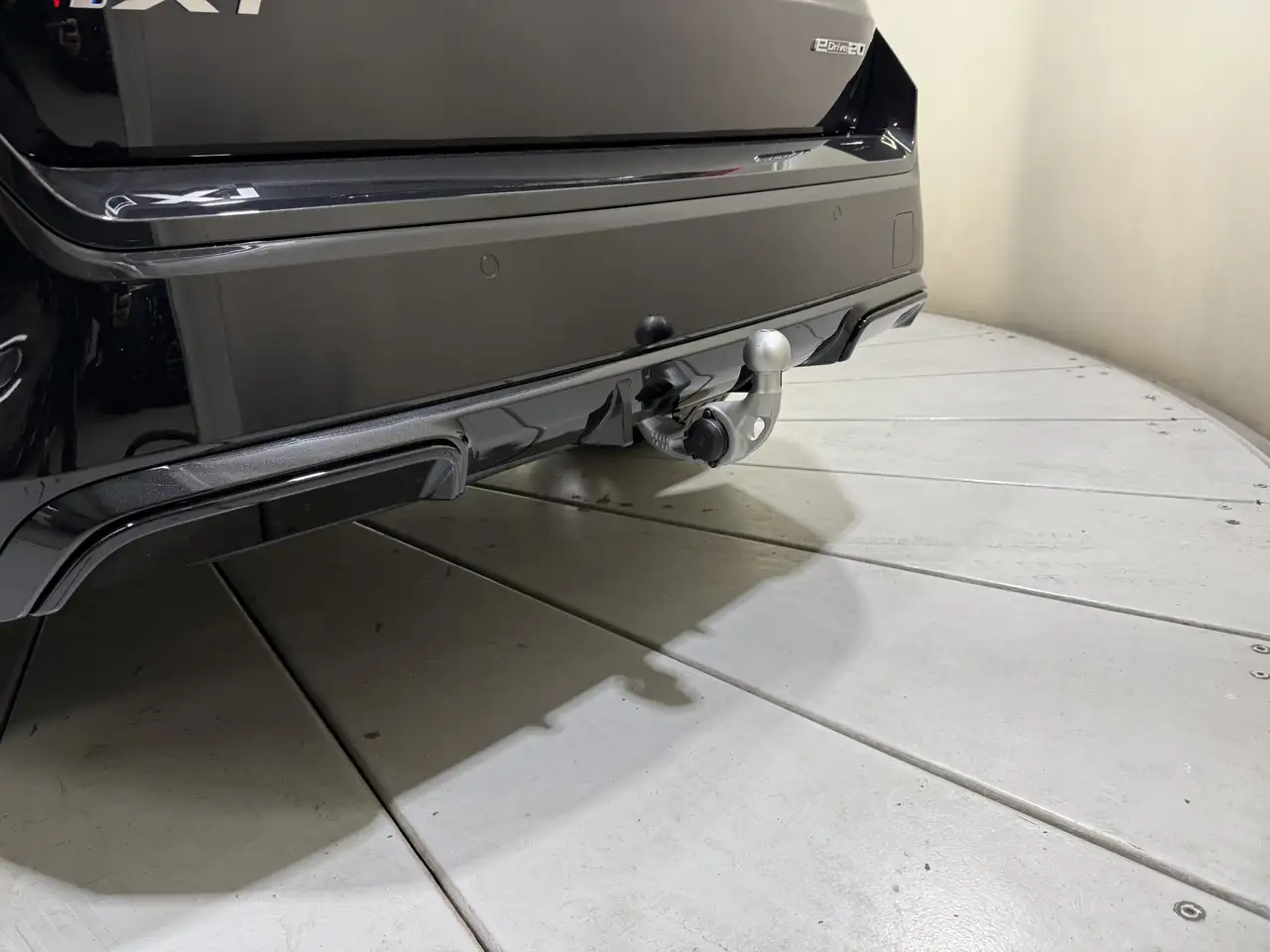 BMW iX1 9